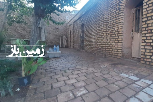 فروش زمین وخانه سنتی 1000 متری در روستای خاوه ورامین-1