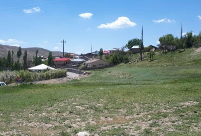 زمین فروشی فیروزکوه روستای شهرآباد 5463 متر قابل معاوضه