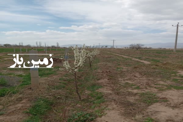 فروش زمین باغ در آذربایجان غربی ۴۸۲۶ متر خوی بعد از روستای عذاب-1