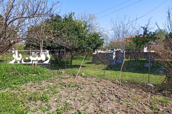 فروش زمین مسکونی گیلان ۳۰۰ متر پره سر روستای حوریان-4