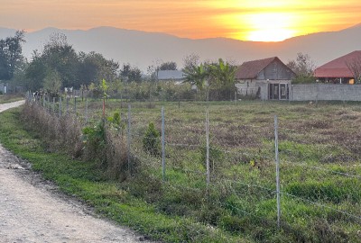 فروش زمین مسکونی گیلان ۹۸۴ متر فومن روستای شنبه بازار