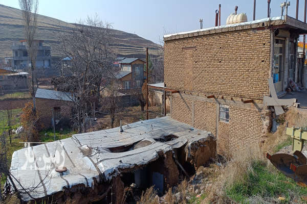 فروش زمین مسکونی تجاری باغ قزوین ۹۰۰ متر معلم‌ کلایه روستای دیکین-4