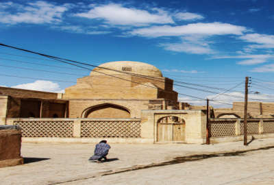فروش زمین مسکونی تجاری زنجان ۳۰۰ متر ابهر روستای قروه