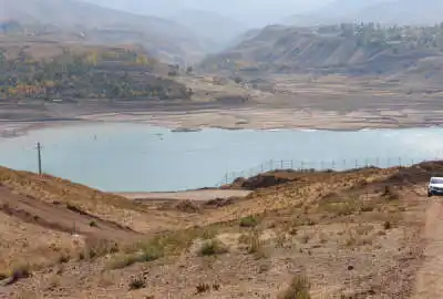 فروش زمین باغ البرز ۷۰۰ متر طالقان ضلع شمالی دریاچه طالقان