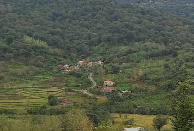 فروش زمین گیلان ۵۶۰ متر لاهیجان روستای خورتای