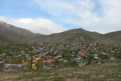 فروش زمین مسکونی باغ شمال ۲۴۰ متر آمل جاده هراز روستای لاسم بالا محل