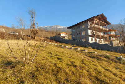 فروش زمین مسکونی گیلان ۵۸۰ متر رحیم‌ آباد روستای جیرکل