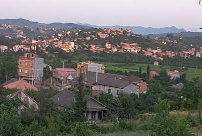 فروش زمین مسکونی شمال ۳۶۶ متر قائمشهر جاده نظامی روستای دیزاباد