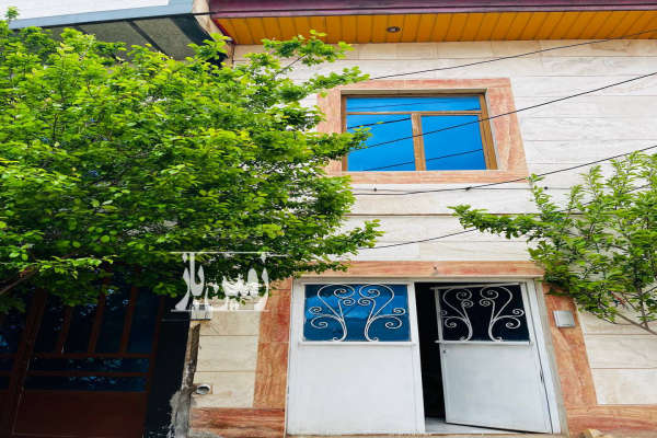 فروش زمین مسکونی مرکزی ۱۳۰ متر آشتیان همراه خانه-4