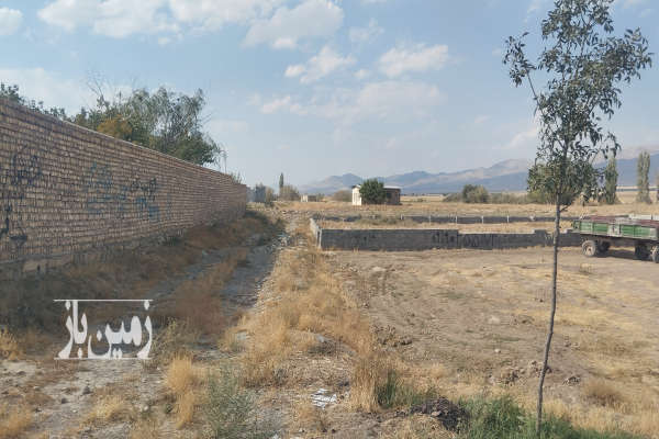 فروش زمین مسکونی مرکزی ۶۰۰ متر ساوه نوبران روستایی-2