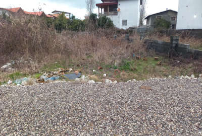 زمین مسکونی با چشمانداز عالی و ابدی روستای شوفسکاج