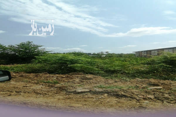 زمین پورناییب دارای برق گاز آب نزدیک زمین است تخفیف داره-1