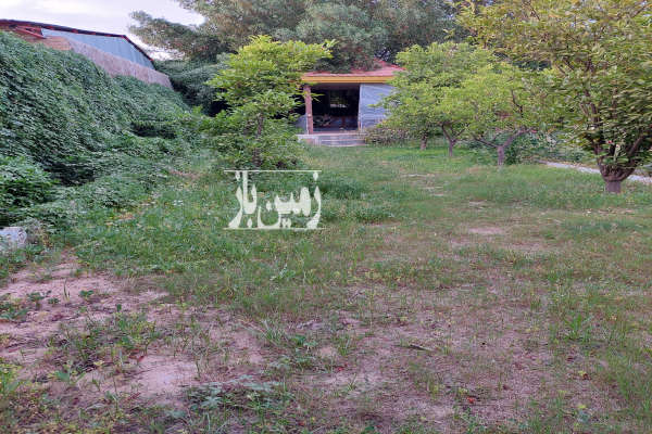زمین ۵۳۰ متر محصور ودارای اشتراک اب-2