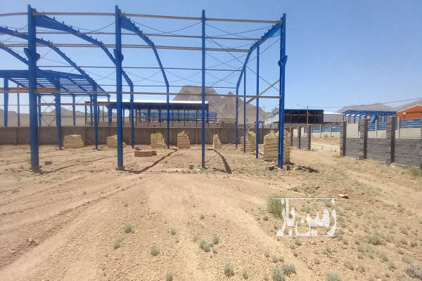 زمین صنعتی در حال ساخت شهرک صنعتی دهاقان کاربری فلز-2
