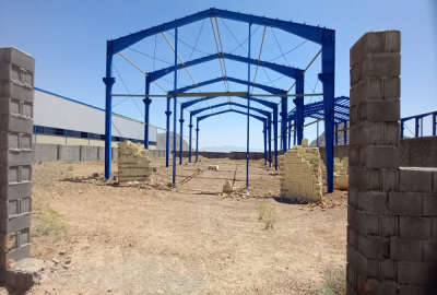 زمین صنعتی در حال ساخت شهرک صنعتی دهاقان کاربری فلز