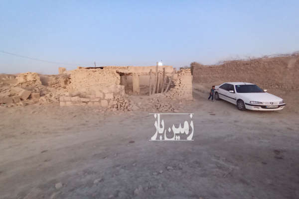 زمین ۵۰۰ متری واقع در قشم روستای کورزین-1
