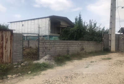 زمین داخل بافت مسکونی ساروکلا قائم شهر ۱۸۰ متر