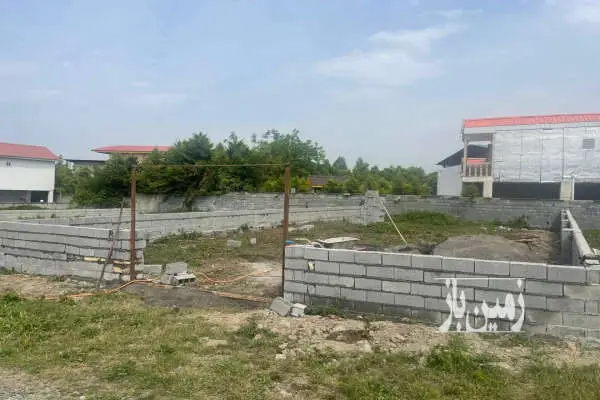 زمین داخل بافت مسکونی ۲۰۲ متری روستای اهن کتی - تصویر 3