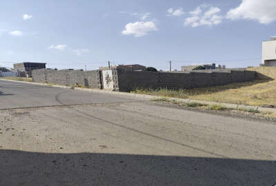 ۲۰۸ متر زمین مسکونی چهاردیواری مهرگان روستای شترک پارسیان