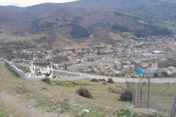 ۴۰۰ متر زمین با کاربری مسکونی در ارتفاعات پلسفید - تصویر 3