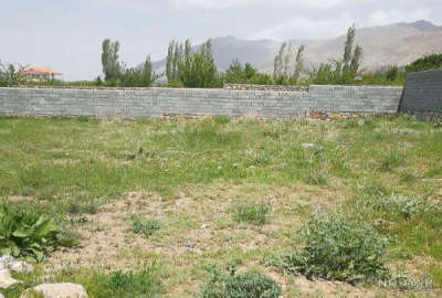 زمین ملکی دور دیوار با امکانات کامل روستای عسگریه ۶۰۰ متر