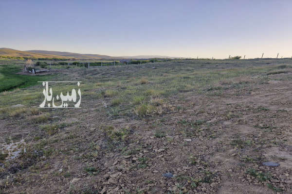 زمین باغی روستای ایوک ۱۲ کیلومتری جاده ملایر ۳۱۱۵ متری-3