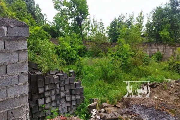 زمین داخل بافت ۱۱۷ متری بابکان روستای اجپارکلا - تصویر 1