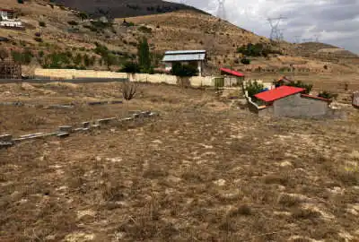 زمين در روستای امين اباد سيب لند ۵۰۰ متر