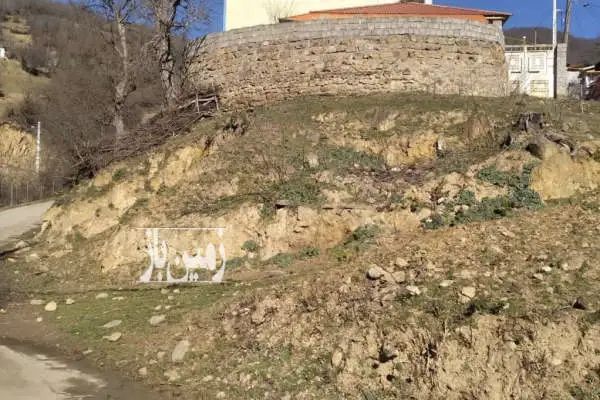 زمین مسکونی ۱۶۲ متری واقع در روستای ازانده پلسفید چشم انداز عالی - تصویر 2