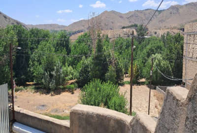 زمین ویلایی با پروانه ساخت در روستای چمنار واقع در حاشیه زاینده رود