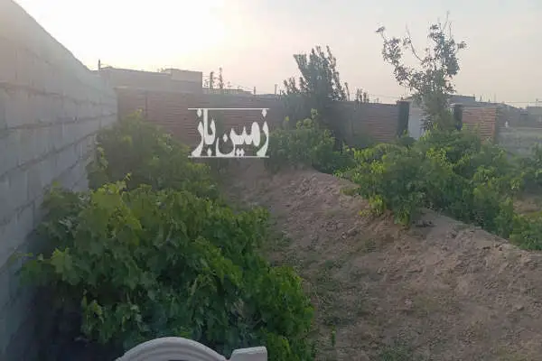باغچه ویلایی با ۳۰۰ متر زمین نزدیک میدان معلم - تصویر 1