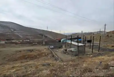 زمین ۲۵۰ متر بالای فاز یک پردیس واصفجان