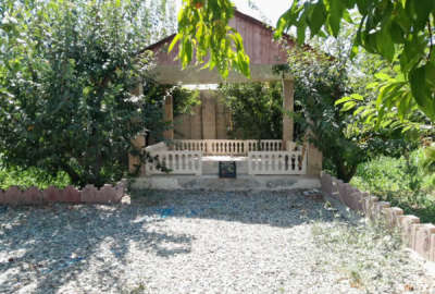 باغچه ۵۰۰ متری چهاردیواری در چهارباغ