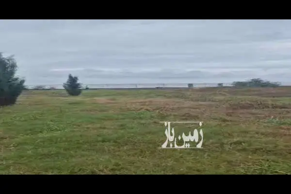 زمین ساحلی با سند مناسب برای سرمایه گذاری دارای بنا - تصویر 2