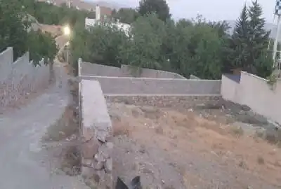 زمین ۲۰۰ متر واقع در روستای آجین دوجین