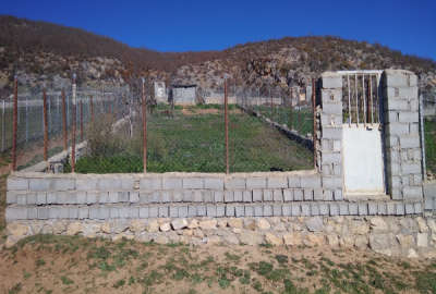 زمین ۲۰۰ متری در روستای لیند دارای درب