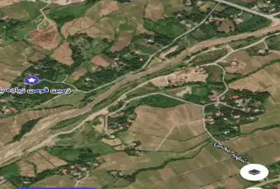 زمین مسکونی ۳۵۰ متری چهار دیواری واقع در روستای زیده