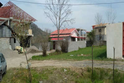 زمین مسکونی ۵۰۵ متر مسکونی روستای کوره بر