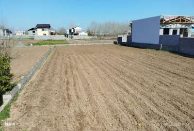 زمین مسکونی ۸۳۰ متری روستای پرکاپشت یاورزاده با پروانه ساخت