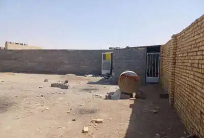 چهار صد متر زمین چهار دیواری در شهرک جلوان اتوبان تابان