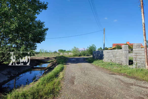 زمین مسکونی جاده لشت نشا به خشکبیجار نرسیده به چهار راه نوده-1