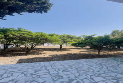 ۲۴۰۰ متر زمین مسکونی دارای بنا و دارای مجوز تجاری در جاده ی بابل