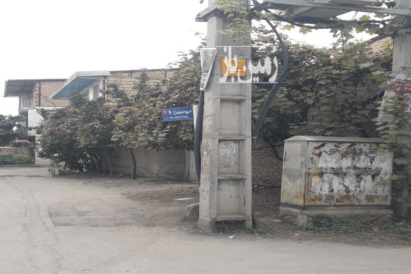 ۱۲۲ متر زمین جهت ساخت و ساز نزدیک به خیابان اصلی-1