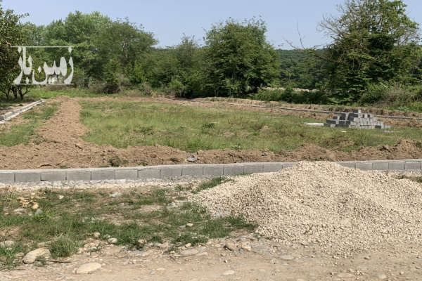 زمین با کاربری مسکونی با ویوی جنگل در جاده ساری به نکا-1