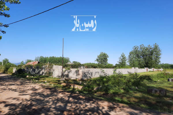 زمین مسکونی واقع در گالشکلام چمخاله ۳۰۵ متر-1