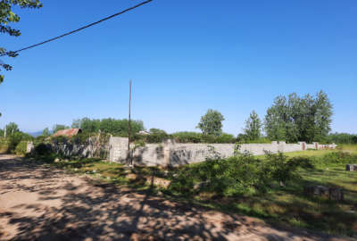 زمین مسکونی واقع در گالشکلام چمخاله ۳۰۵ متر