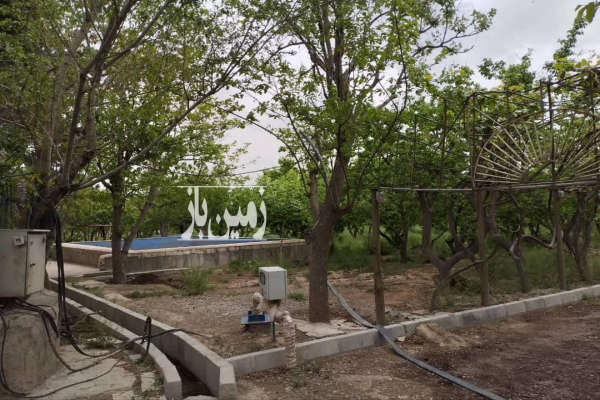 باغ مشجر باشگاه اسب سواری و اسطبل دو هکتار-4