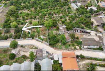 زمین باغی ۲۰۵ متر پلاک بندی شده داخل بافت دیوار کشی