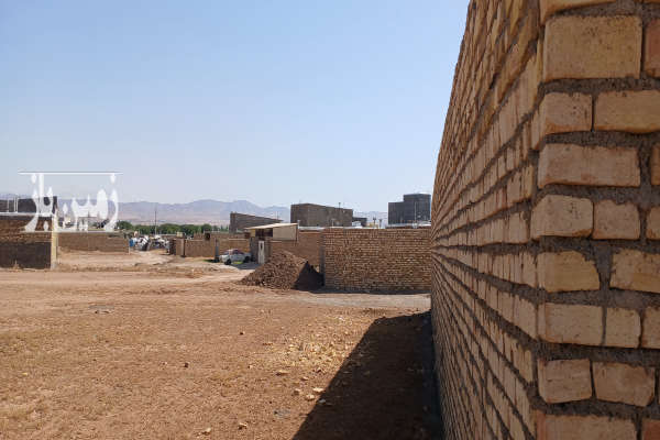 زمین چهار دیواری مسکونی ۱۱۷ متر دونبش در ابهر خیابان موسوی-3