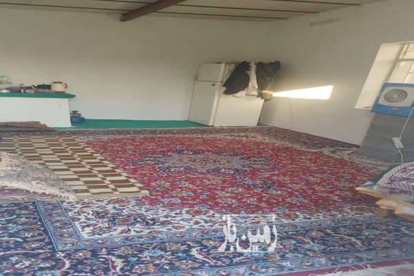 زمین فروشی مابین روستای سروش بادران وکاج تو جاده پاقلعه-2